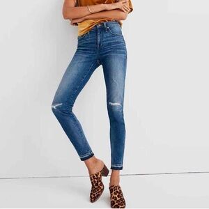 Madewell 9’’ High Rise Skinny Distressed Denim Jean Size 29